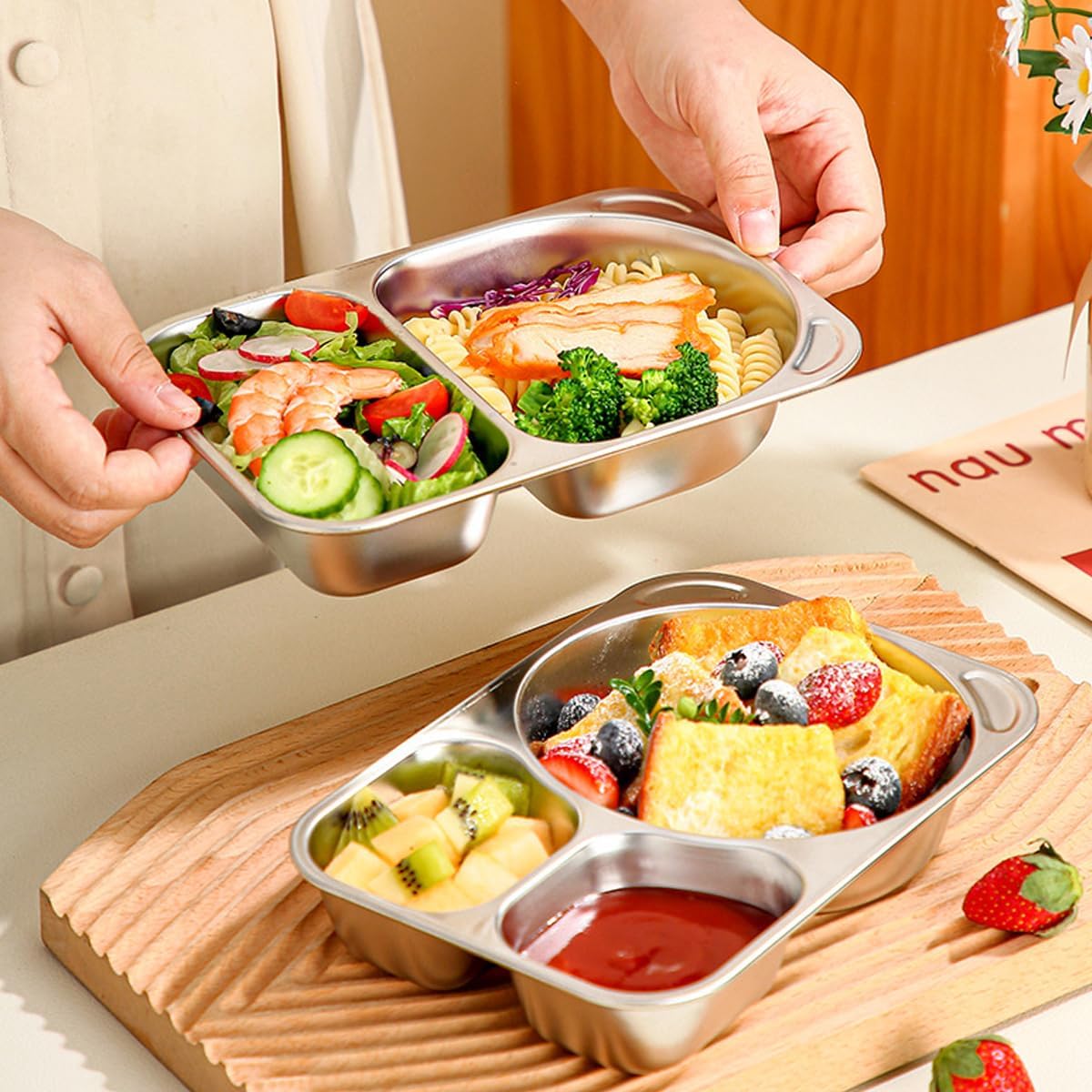 Stainless Steel 3-Compartment Food Tray – Divided Dinner Plate for Kids, School, Canteen, and Outdoor Use 20.7×14.6cm